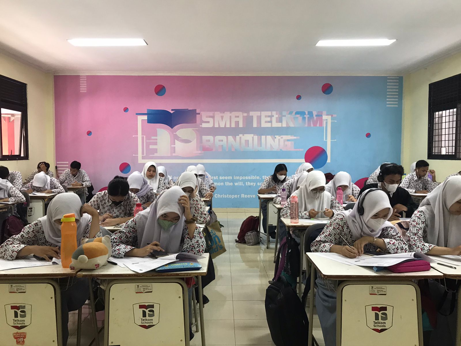 Seminar Nasional dan Pelatihan Coding